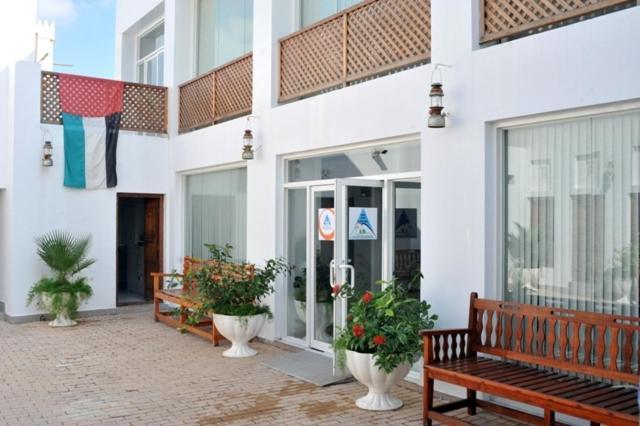 Sharjah Heritage Youth Hostel Bagian luar foto